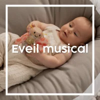 Eveil musical bébé
