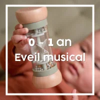Eveil musical bébé