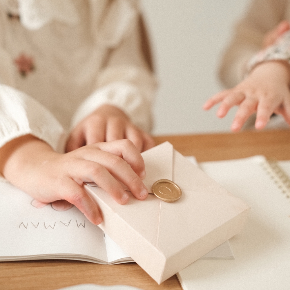 Collier Mon Petit Secret enfant personnalisable (plaqué or rose) (Mon Petit Poids) - Image 5