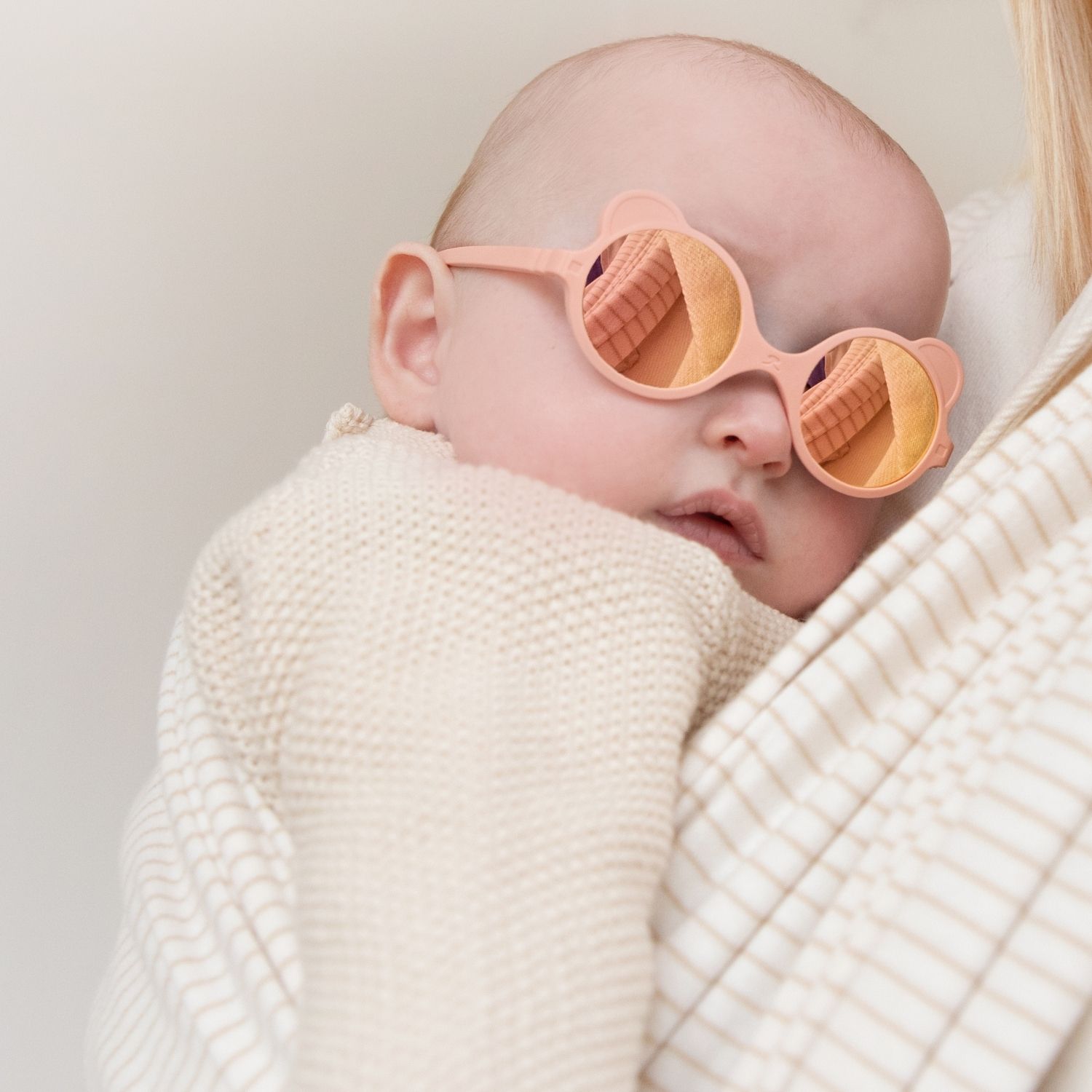 Lunettes de soleil Ourson Rose pêche (0-12 mois) (KI ET LA) - Image 2