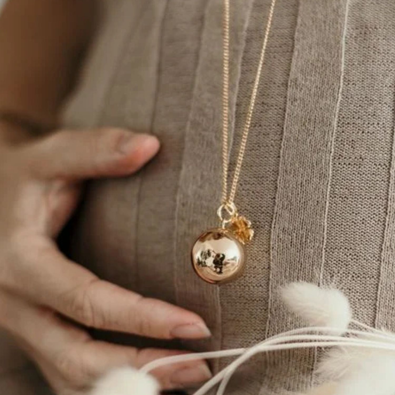 Bola de grossesse Gri-Gri Trèfle chaîne (or jaune 18 carats) (Pleine Lune) - Image 1