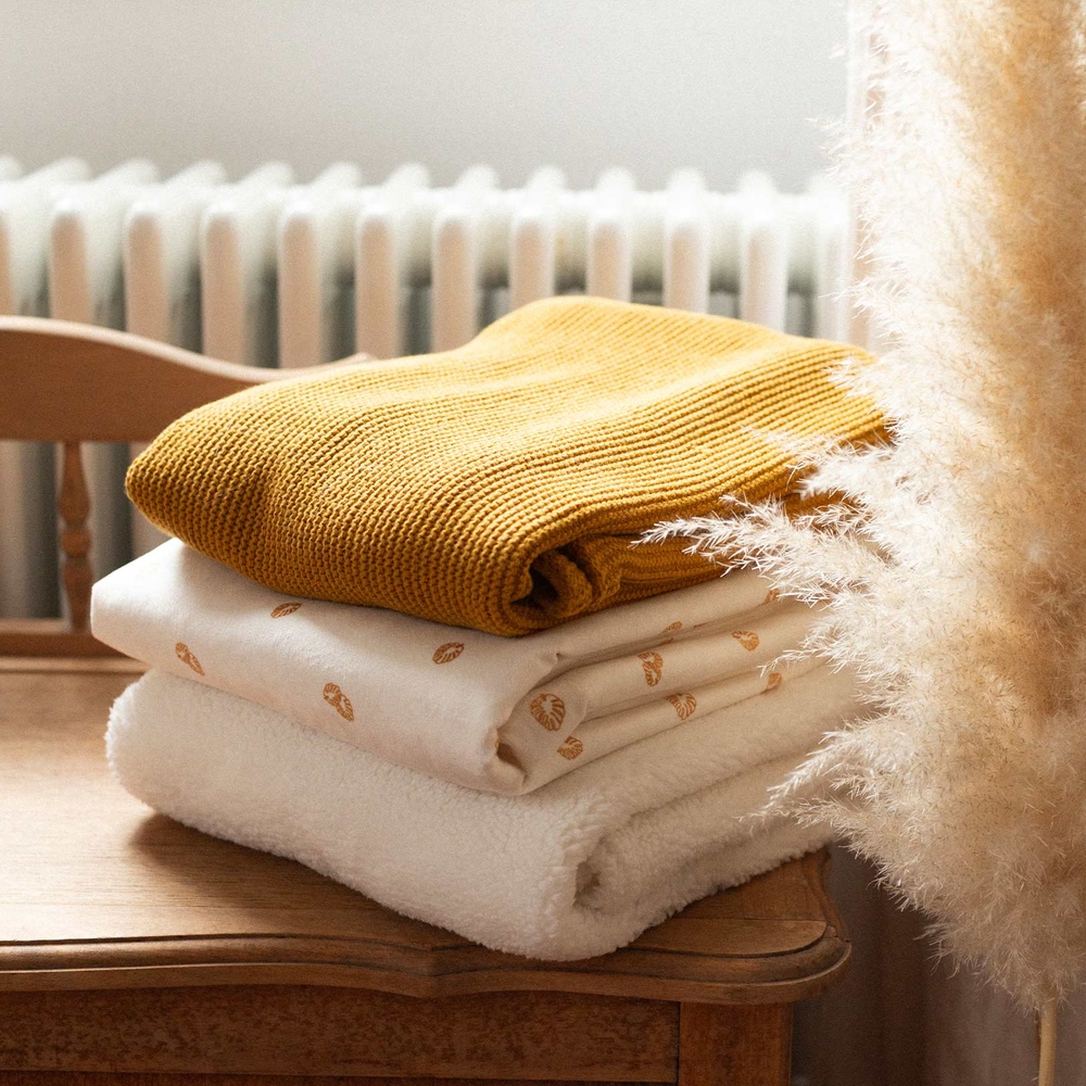 Couverture en tricot et flanelle Moutarde (75 x 100 cm) (Trois Kilos Sept) - Image 1