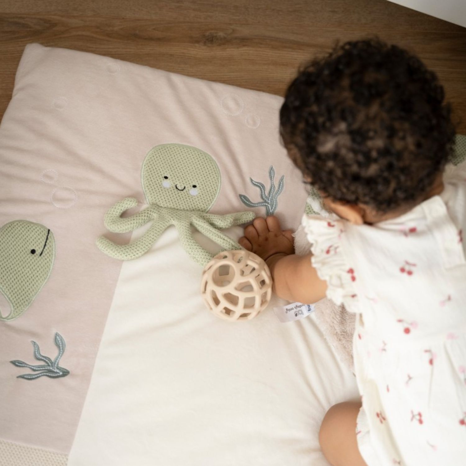 Lot de 2 balles de préhension Clay-Warm Linen (Baby's Only) - Image 3