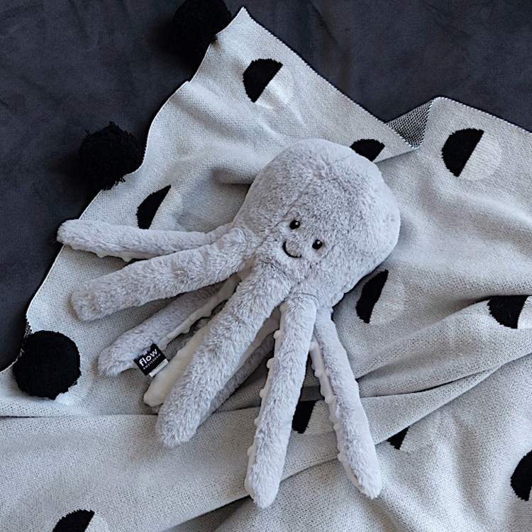 Peluche bruit blanc Olly la pieuvre grise (FLOW) - Image 3