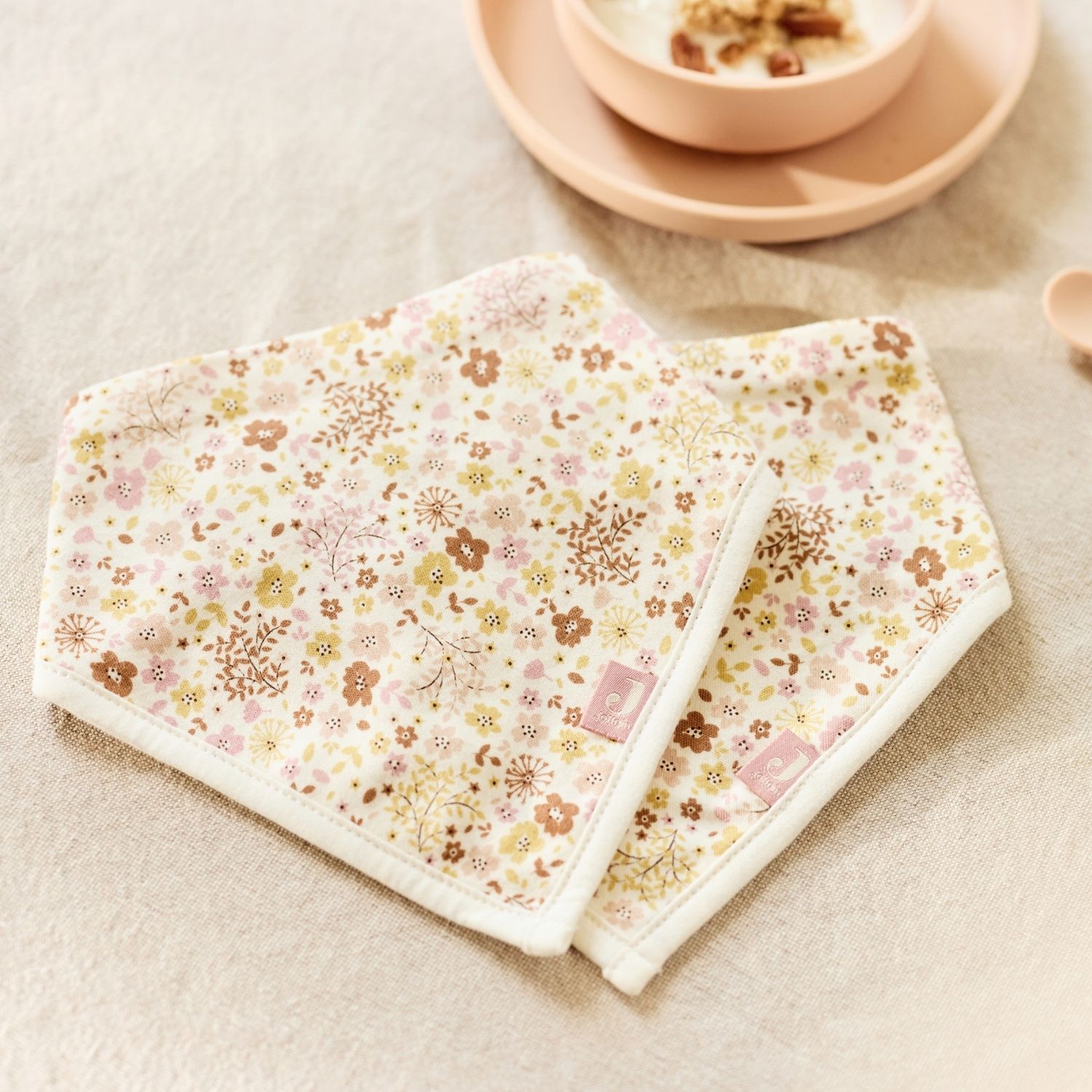 Lot de 2 bavoirs bandana Flower Fairies (Jollein) - Image 1