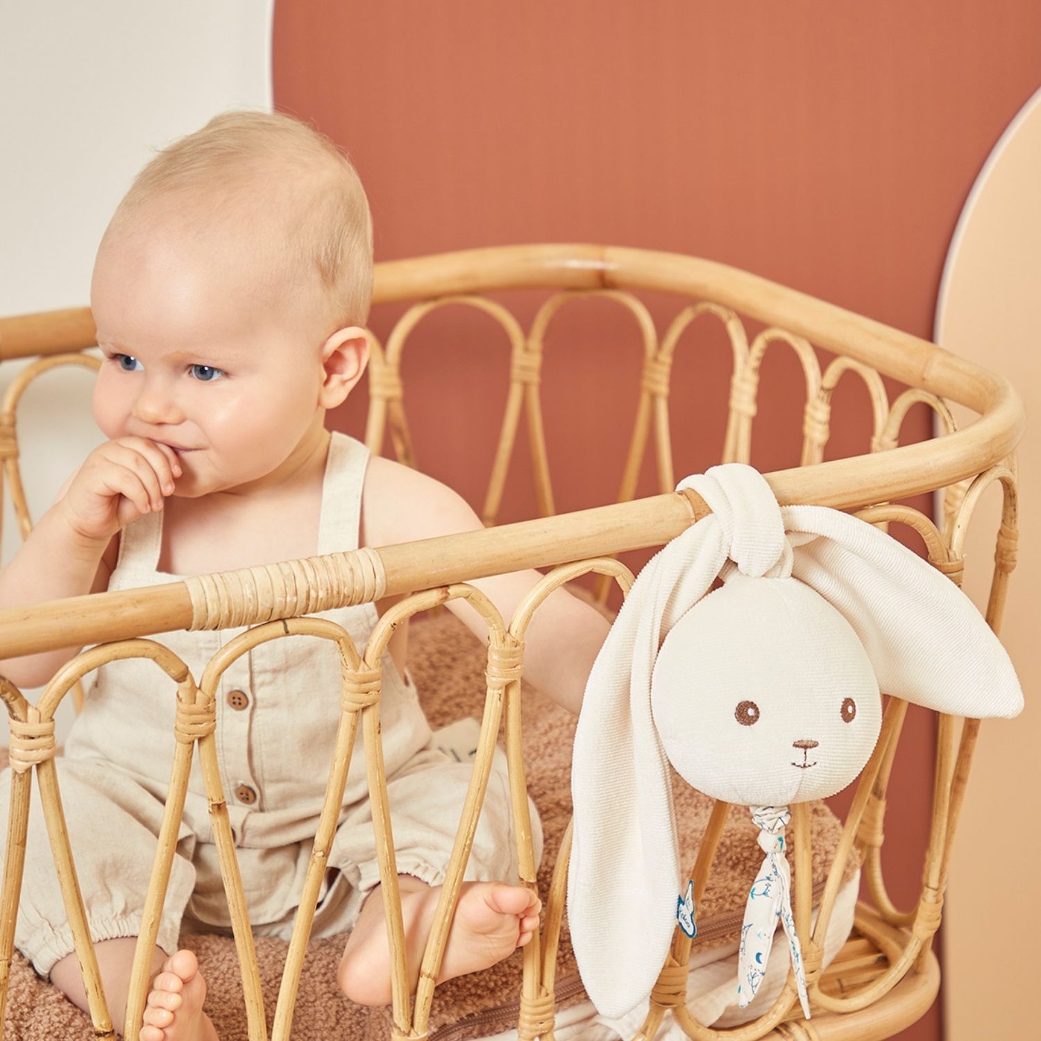 Peluche musicale Lapin crème (Kaloo) - Image 1
