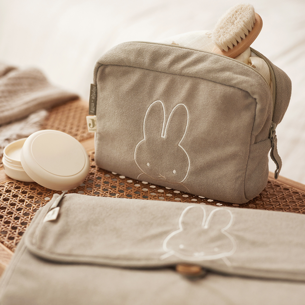 Trousse de toilette en éponge Miffy Olive Green (Jollein) - Image 2