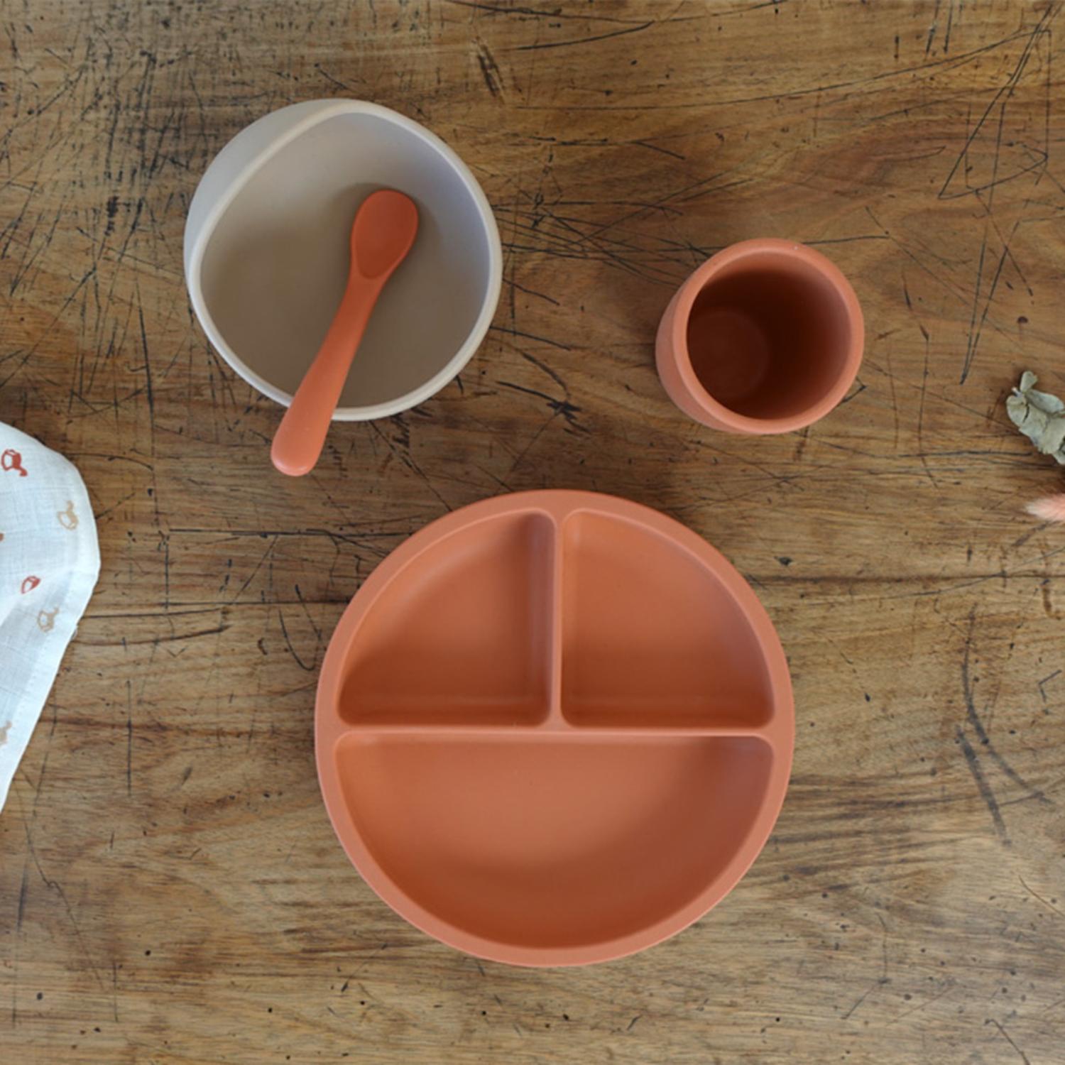 Coffret repas en silicone Terre de sienne-Sable (4 pièces) (Trois Kilos Sept) - Image 4