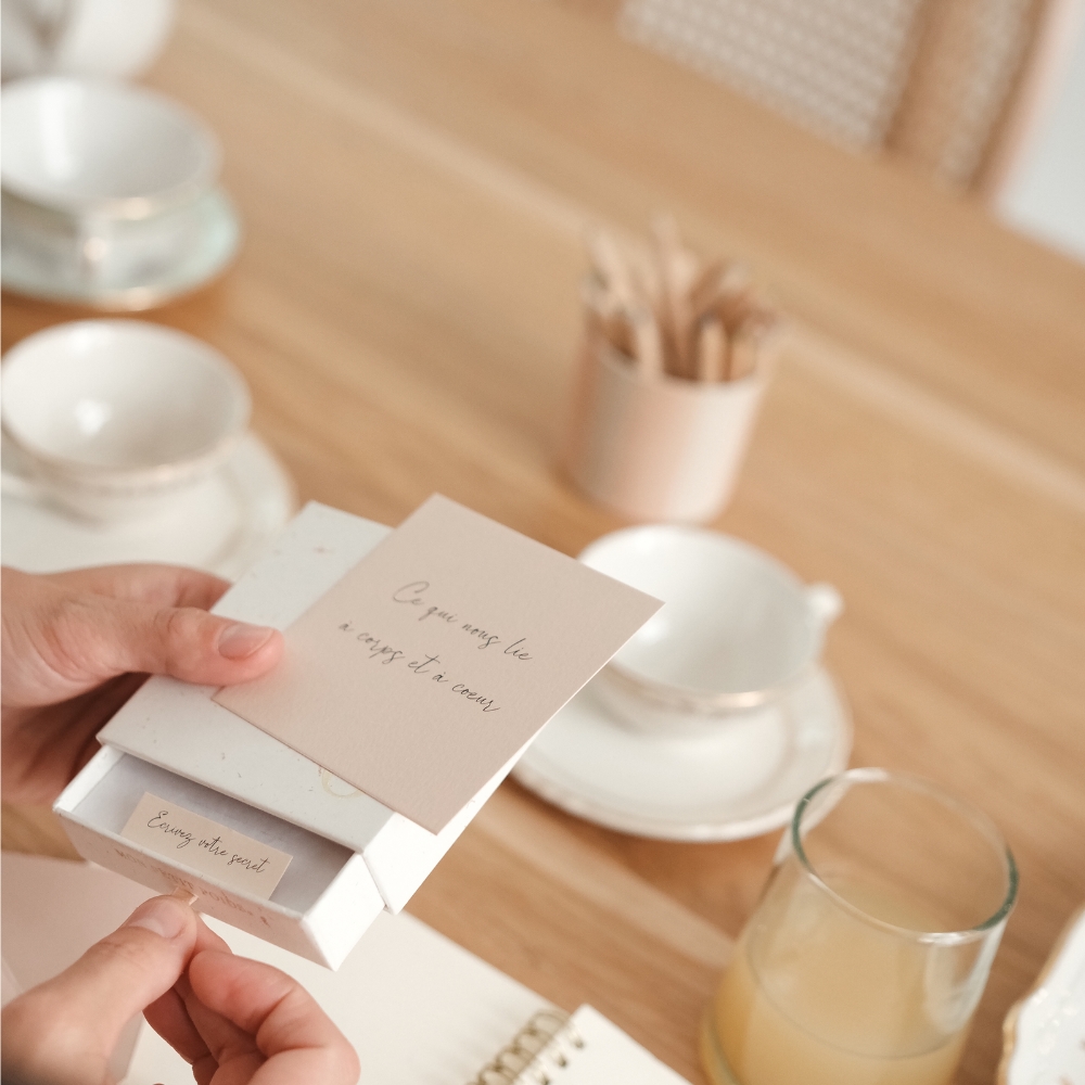 Collier Mon Petit Secret enfant personnalisable (plaqué or jaune) (Mon Petit Poids) - Image 5