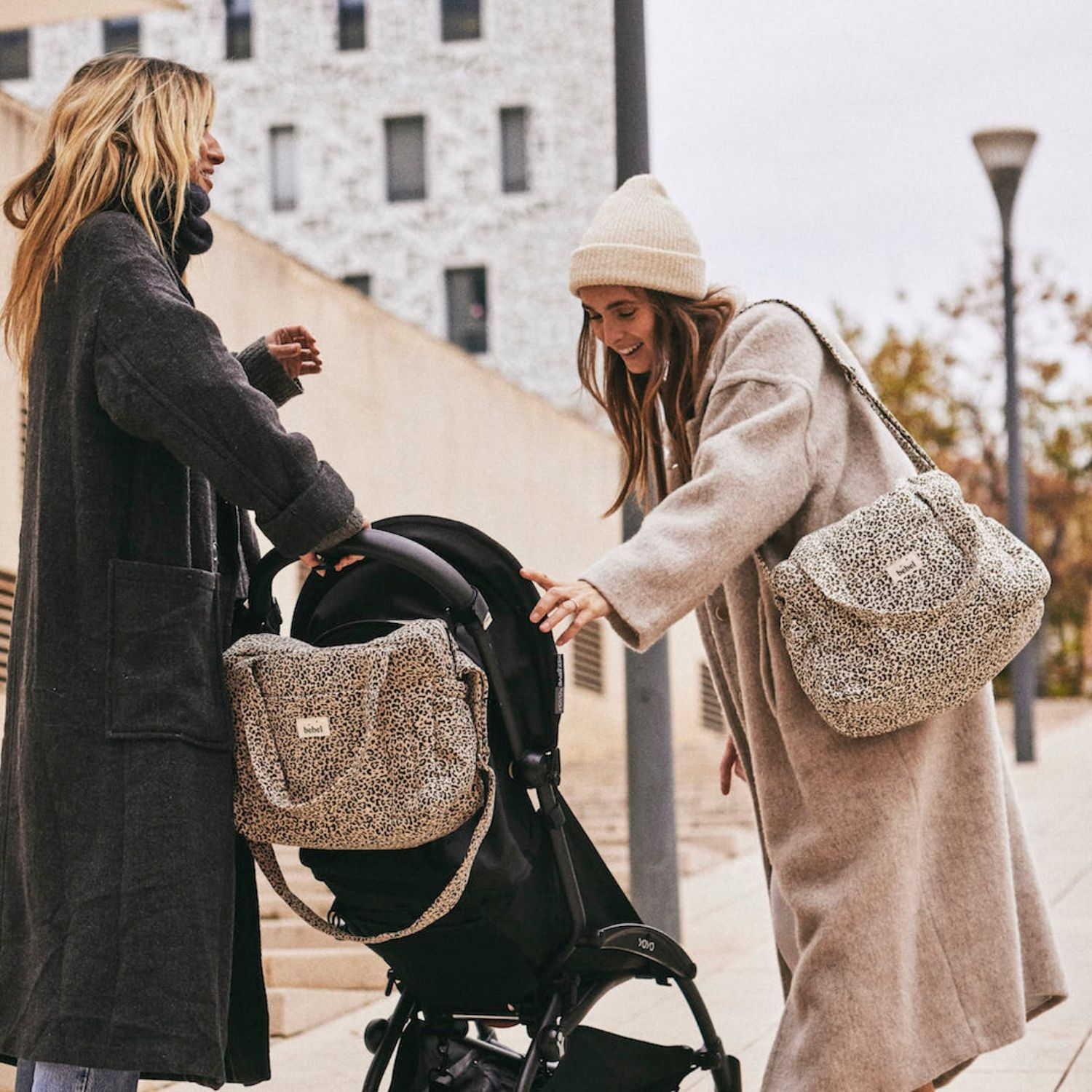Sac à langer Middle Léopard beige (BEBEL) - Image 7