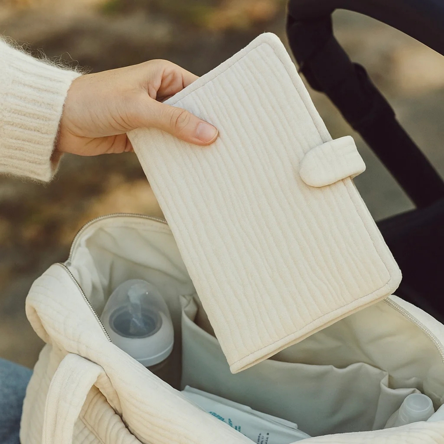 Protège carnet de santé Wavy écru