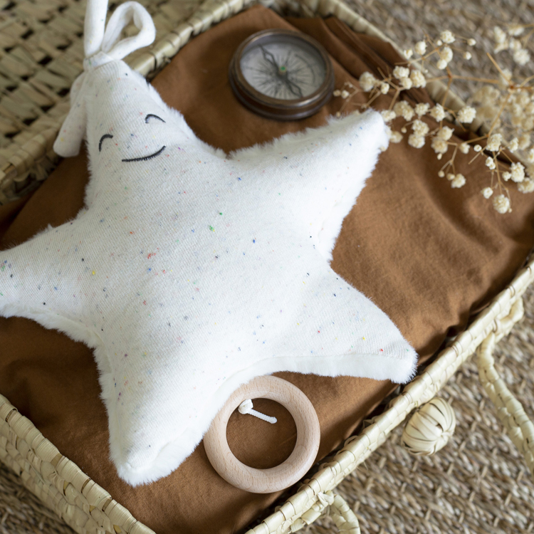 Peluche musicale à suspendre Bérangère étoile Au Large de Nova (21 cm) (Trois Kilos Sept) - Image 1