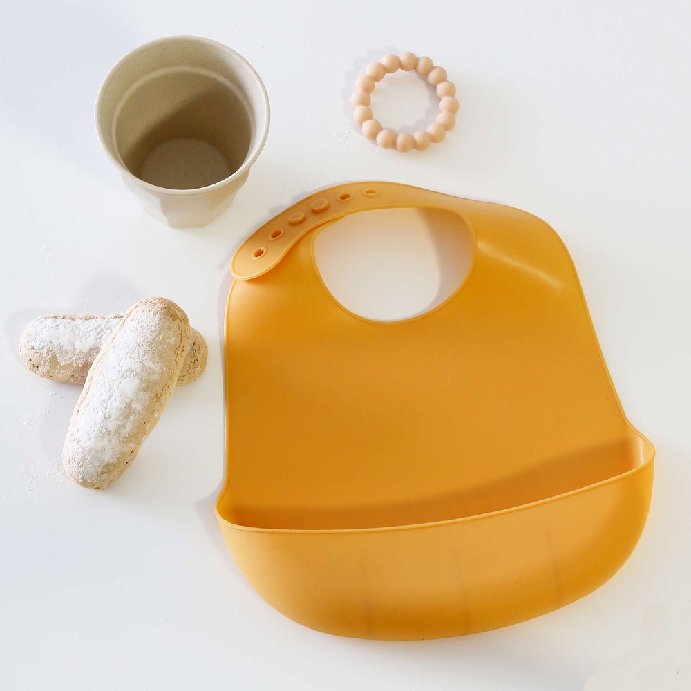 Bavoir en silicone Moutarde (Trois Kilos Sept) - Image 1