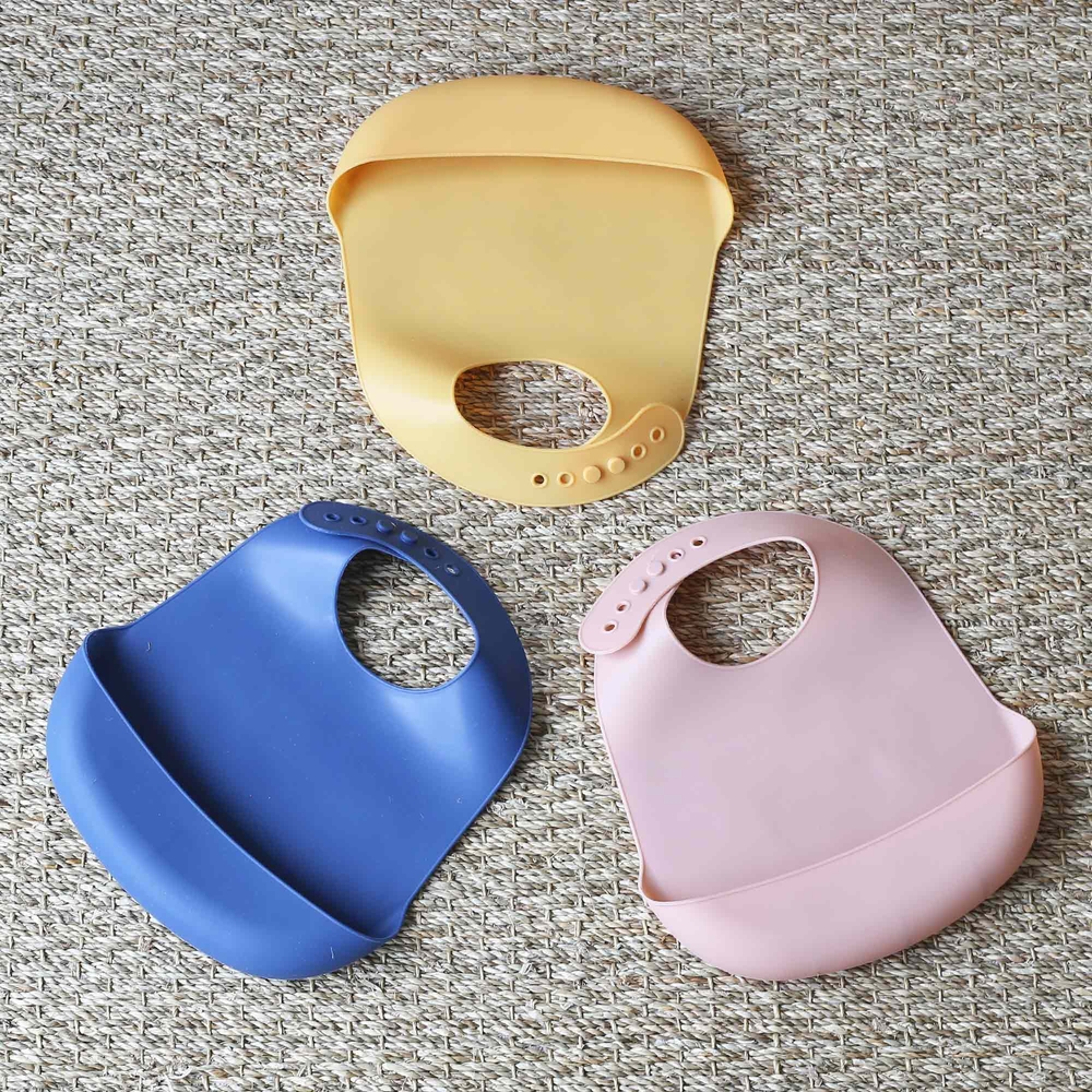 Bavoir en silicone Moutarde (Trois Kilos Sept) - Image 3