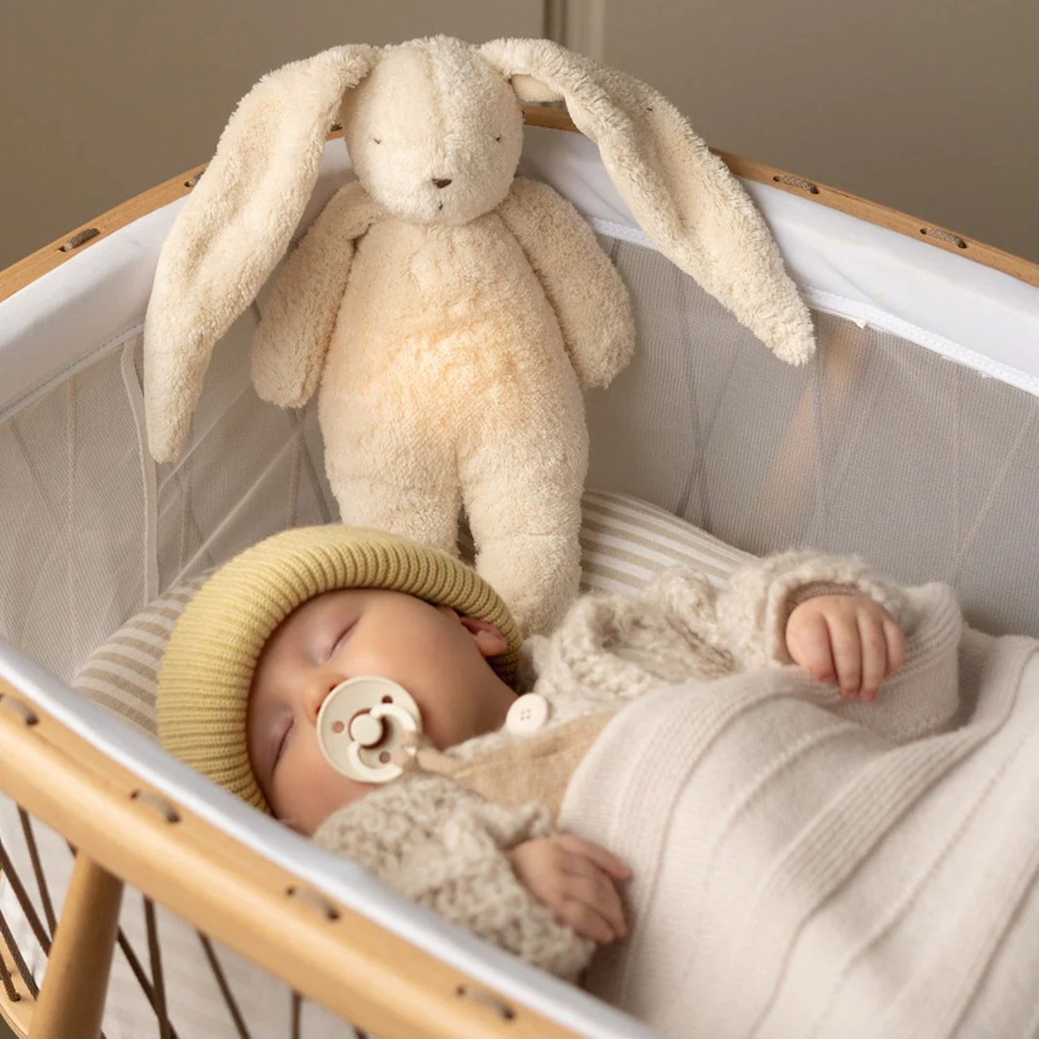 Peluche veilleuse lapin nature bio avec sons & lumières sable 2.0 (Moonie) - Image 1