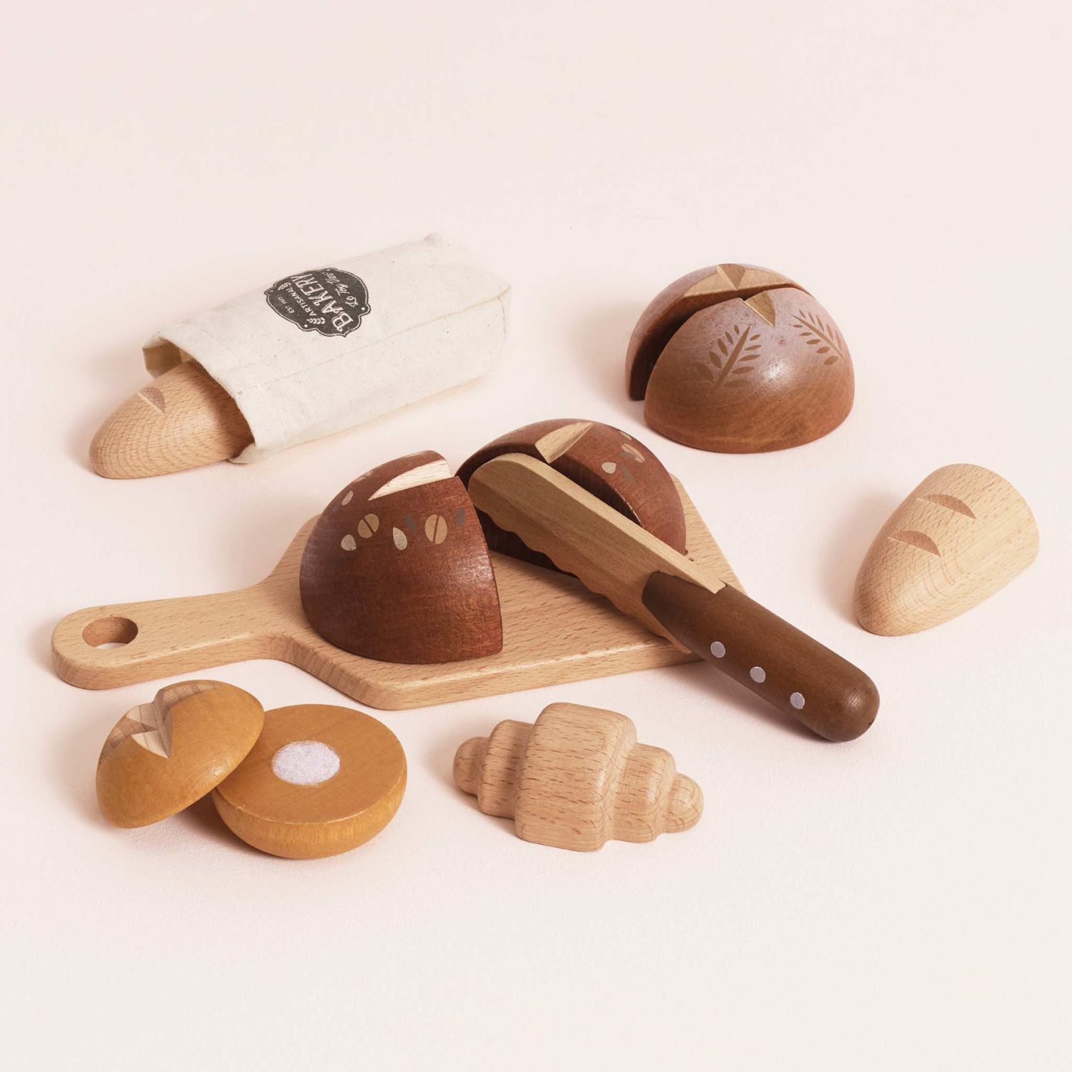 Ensemble de baguette et pains artisanaux en bois FSC (Le Toy Van) - Image 3