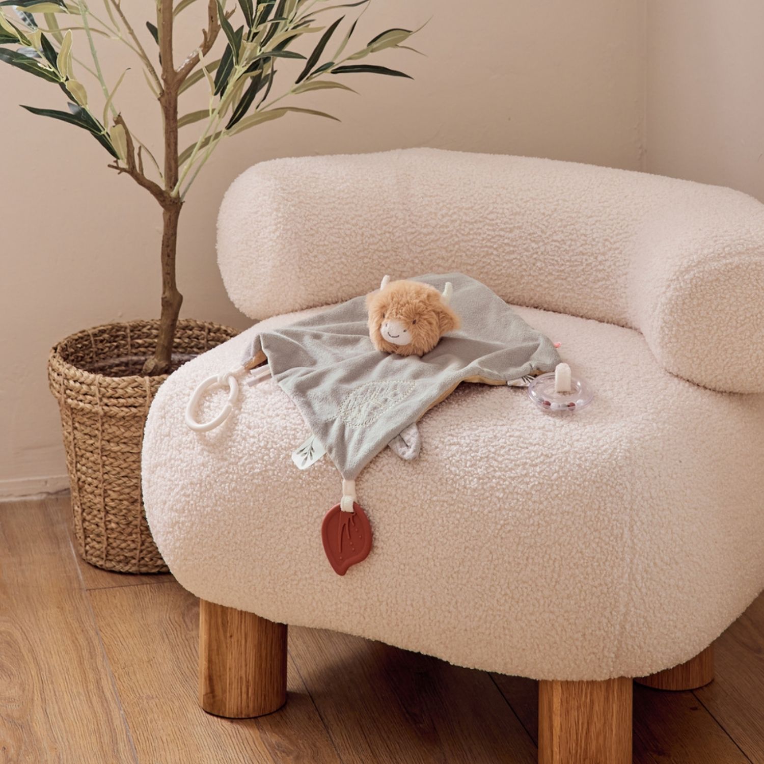 Doudou plat attache sucette Fluffy Cow (Noukie's) - Image 3
