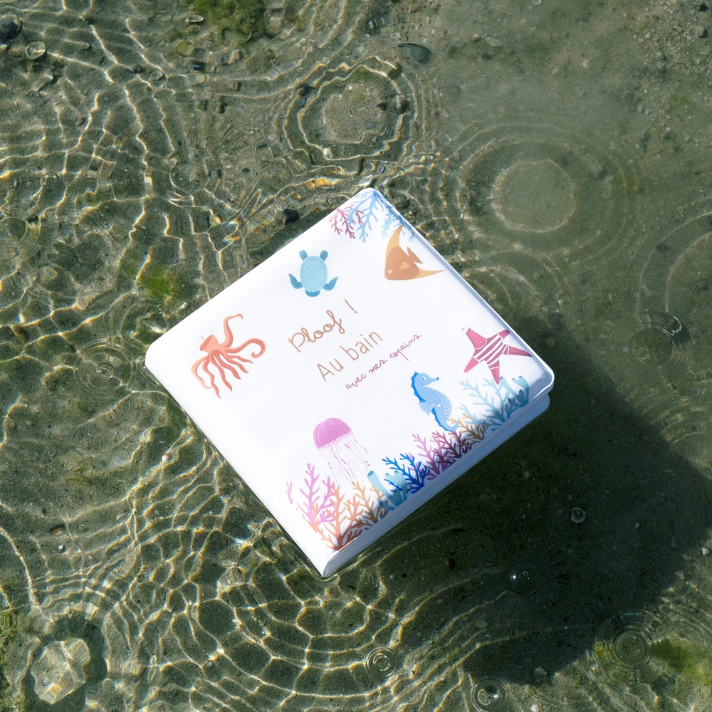 Livre de bain Au large de Nova (Trois Kilos Sept) - Image 2