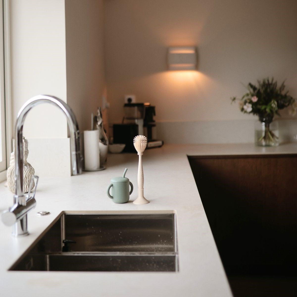 Goupillon en silicone Shifting Sand (Mushie) - Image 4