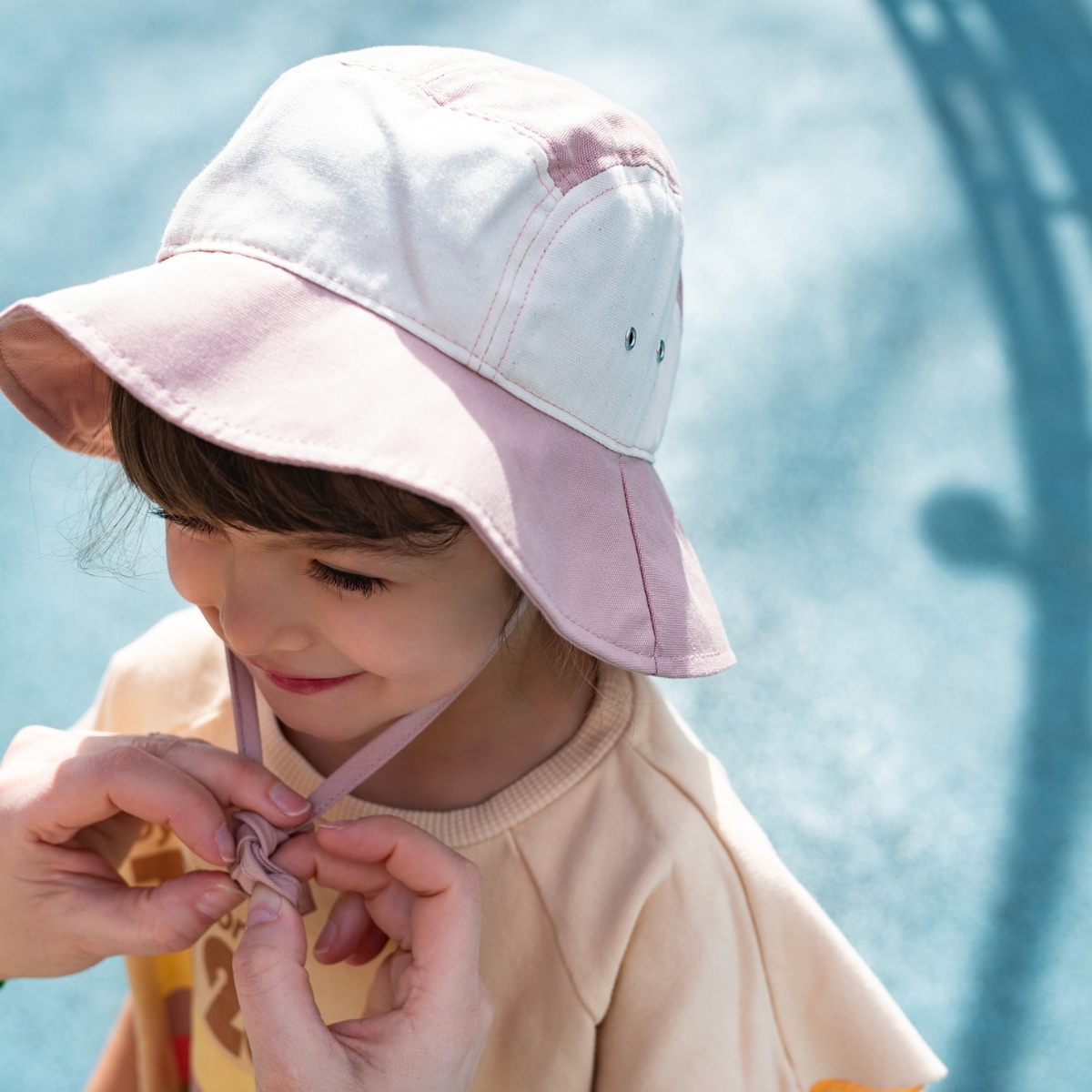 Chapeau anti-UV Camper Rose (1-2 ans) (KI et LA) - Image 4