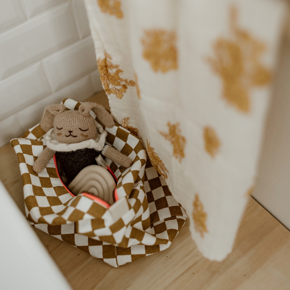Trousse de toilette Vic damier caramel (Rose in April) - Image 3