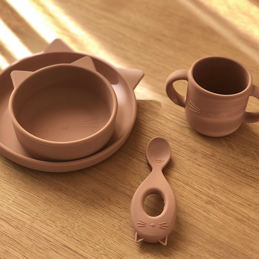 Coffret repas en silicone Vivi Chat dark rose (4 pièces) (Liewood) - Image 1