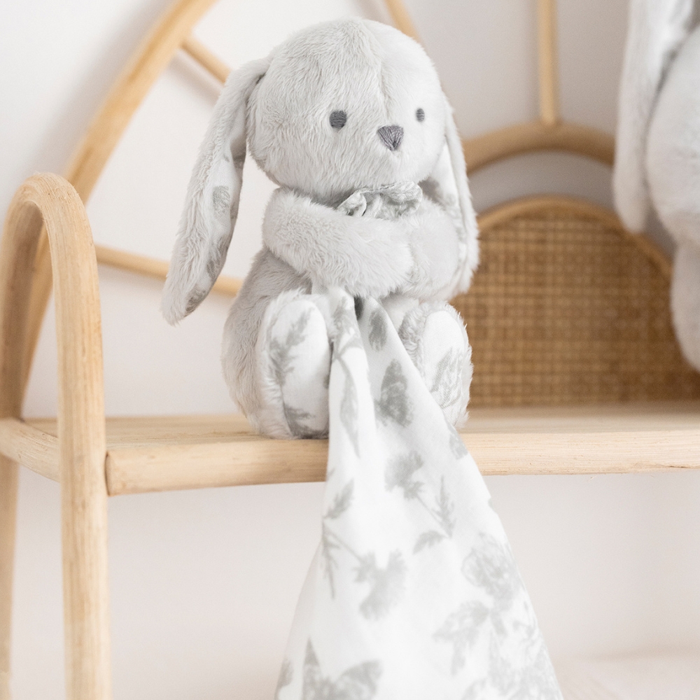Doudou Augustin le lapin gris (Tartine et Chocolat) - Image 1