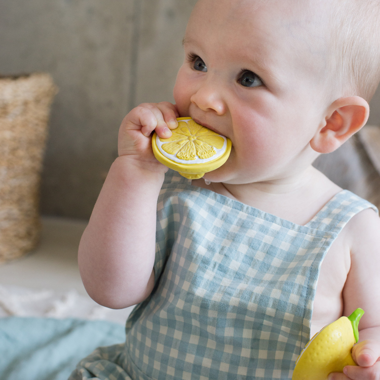 Mini jouet de dentition Chewy John Lemon (Oli and Carol) - Image 1