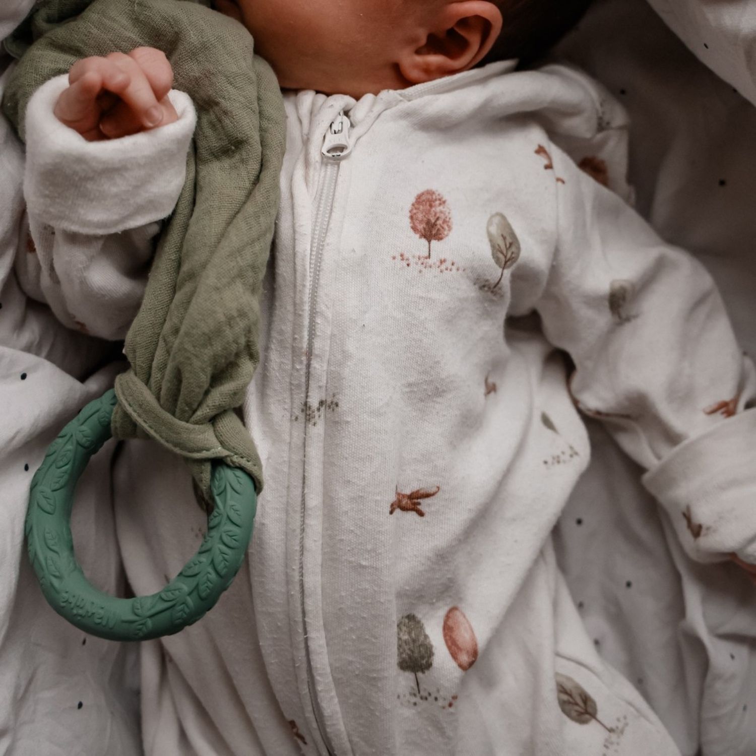 Doudou de dentition Leaf Green (Natruba) - Image 1