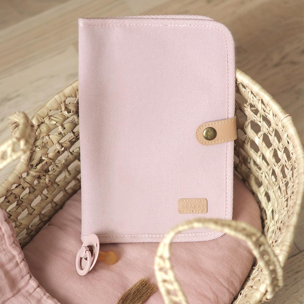 Protège carnet de santé Canvas rose poudré (Béaba) - Image 1