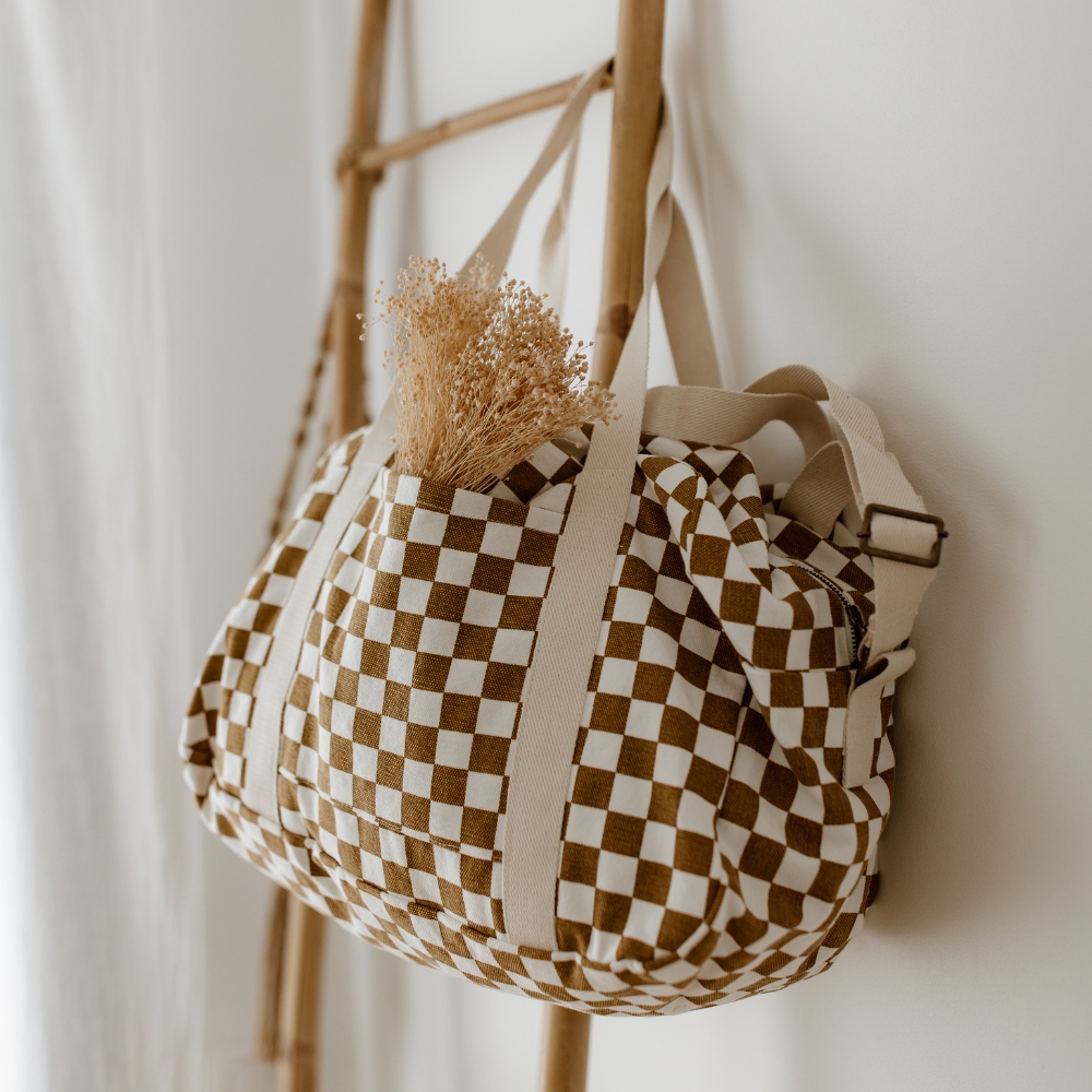 Sac à langer Raphaël damier caramel (Rose in April) - Image 4