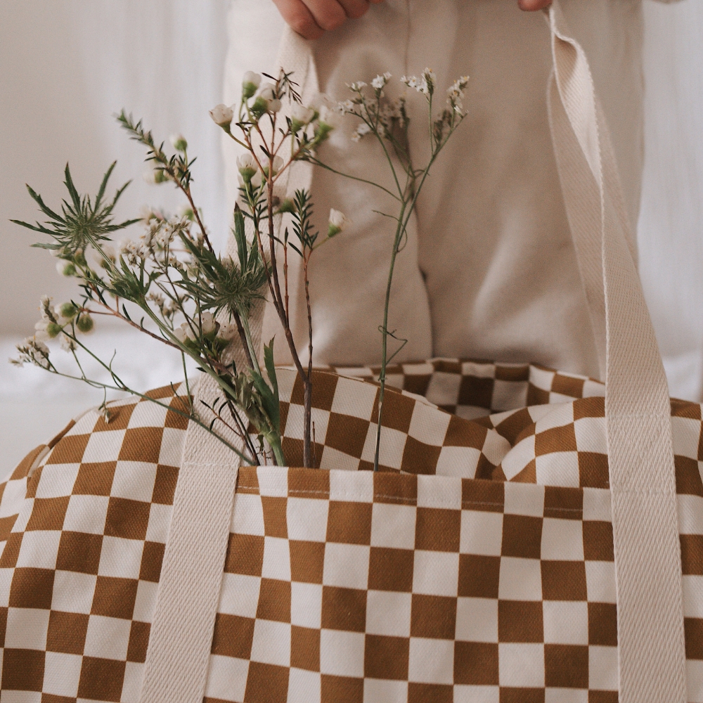 Sac à langer Raphaël damier caramel (Rose in April) - Image 5