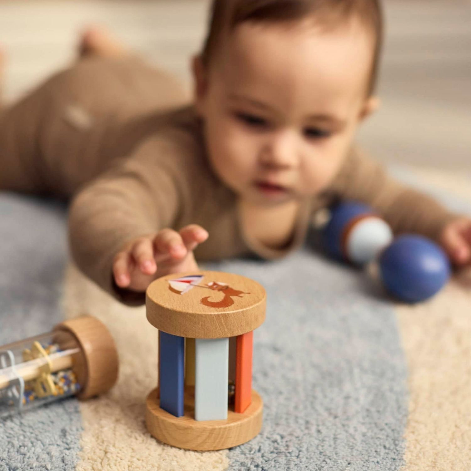 Valisette de jeu Mes premiers jouets sensoriels en bois (Filibabba) - Image 5