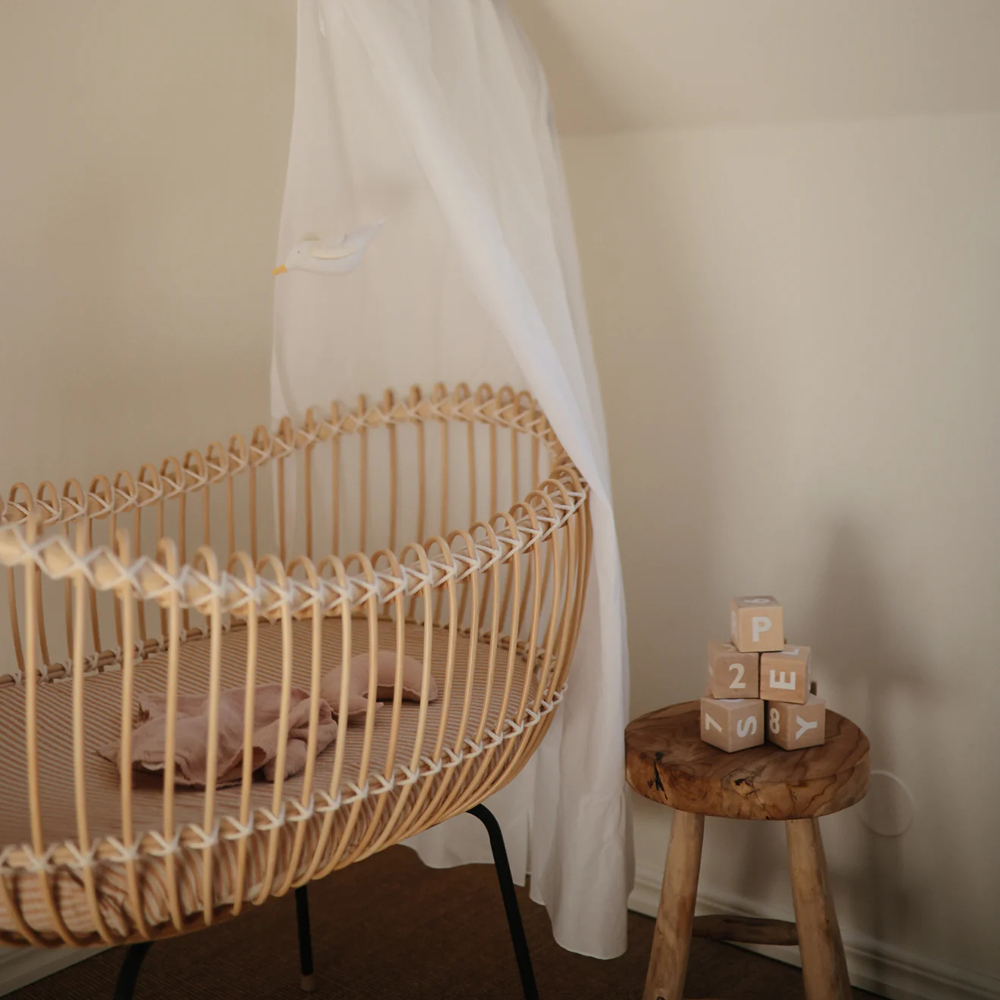 Doudou plat lune Blush (Mushie) - Image 2