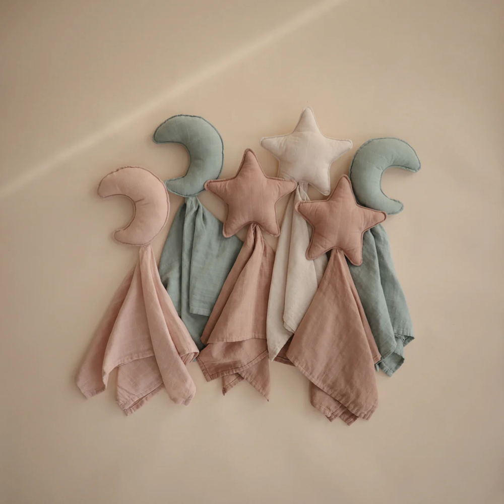 Doudou plat lune Blush (Mushie) - Image 4