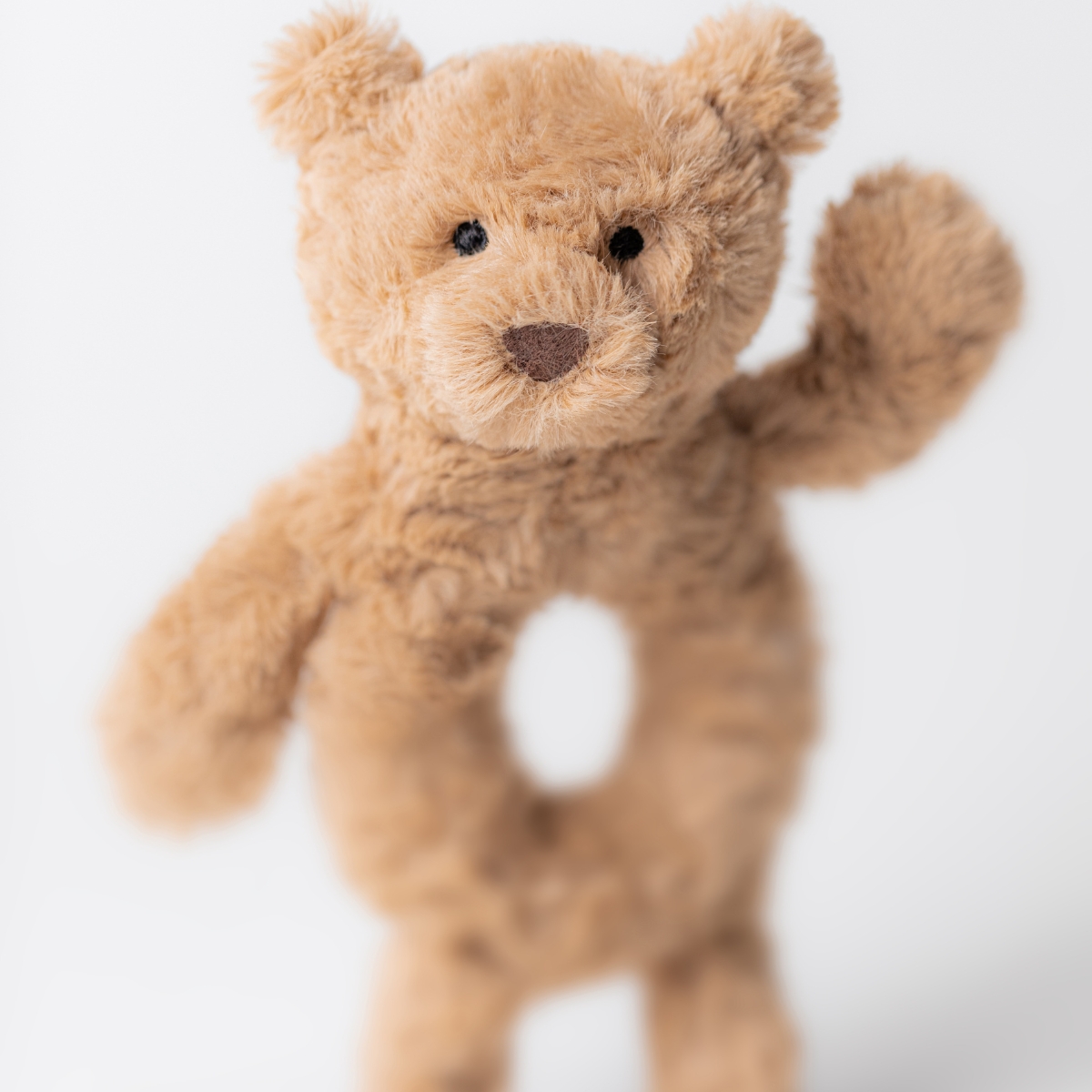 Hochet Bartholomew l'ours (18 cm) (Jellycat) - Image 2