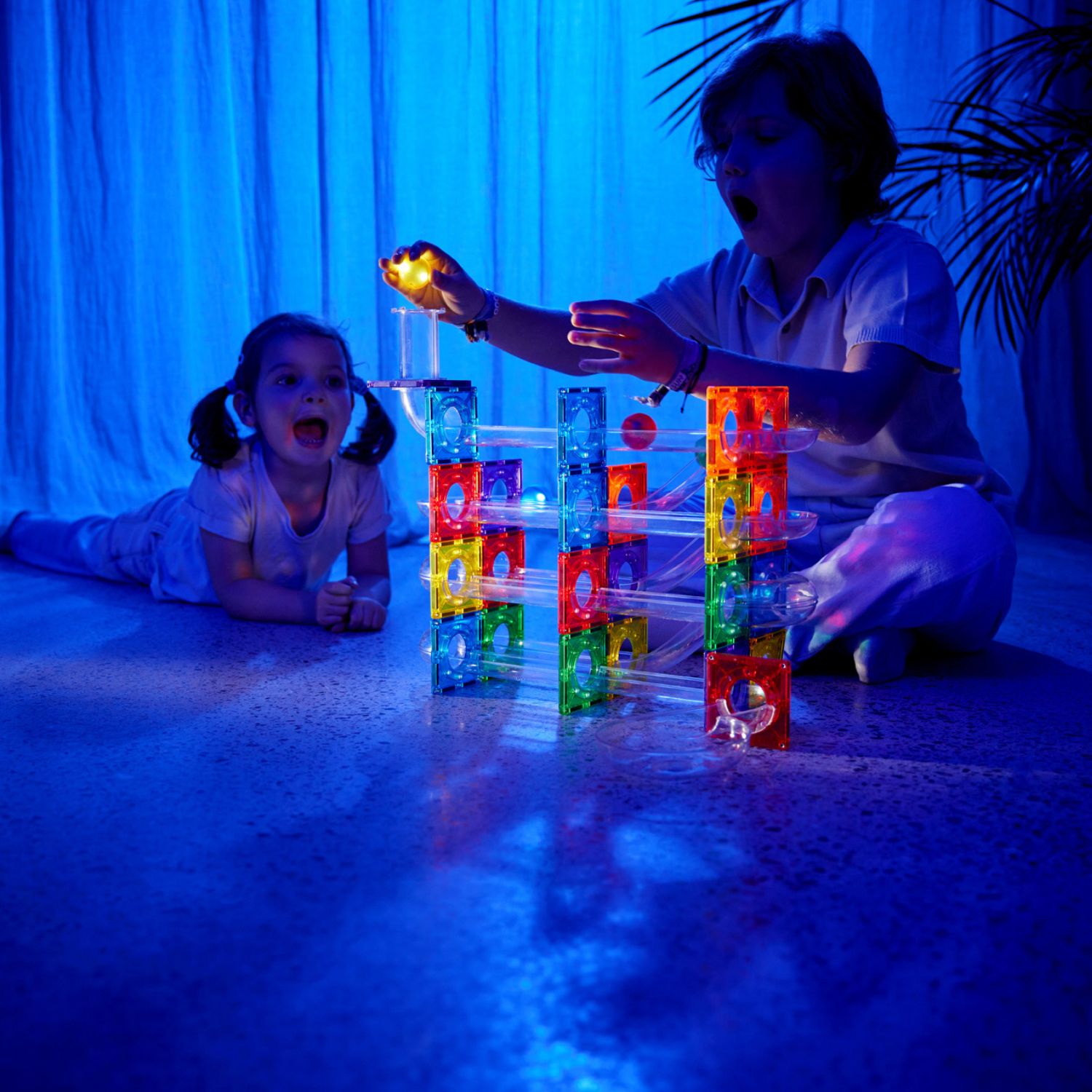 Circuit de billes magnétique et lumineux Dazzling Lights Intense (100 pièces) (Cleverclixx) - Image 4