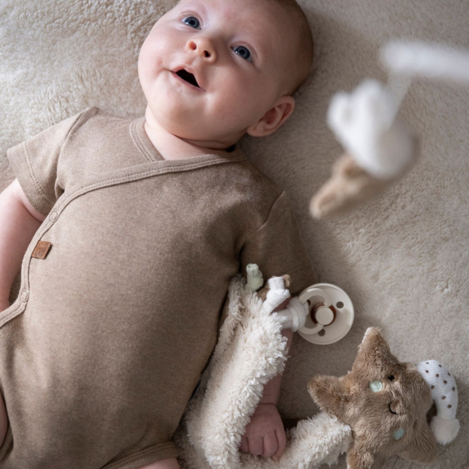 Doudou attache sucette Heaven Clay-Warm Linen (Baby's Only) - Image 3