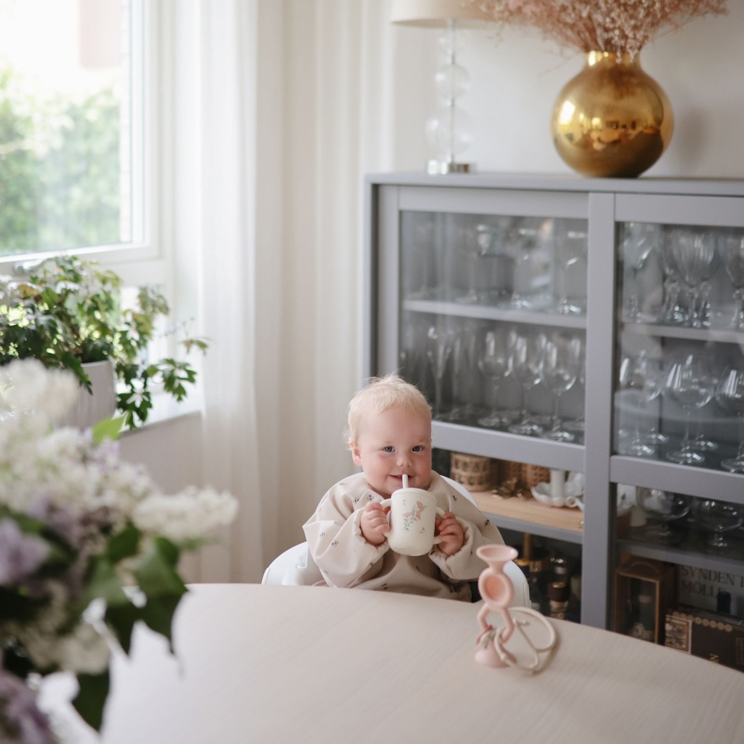 Tasse à paille Pink Flowers (Mushie) - Image 4