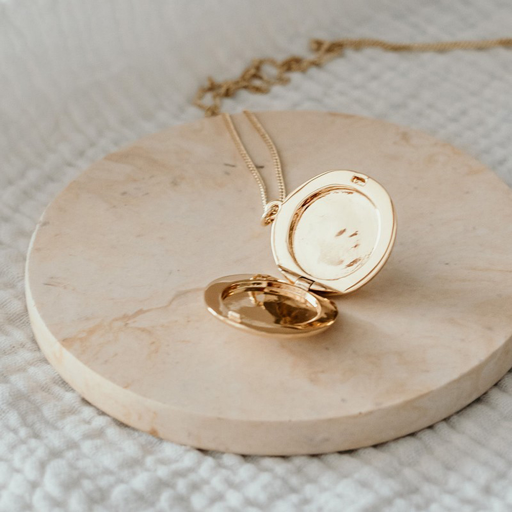 Collier médaillon Constellation personnalisable (or jaune 18 carats) (Pleine Lune) - Image 2