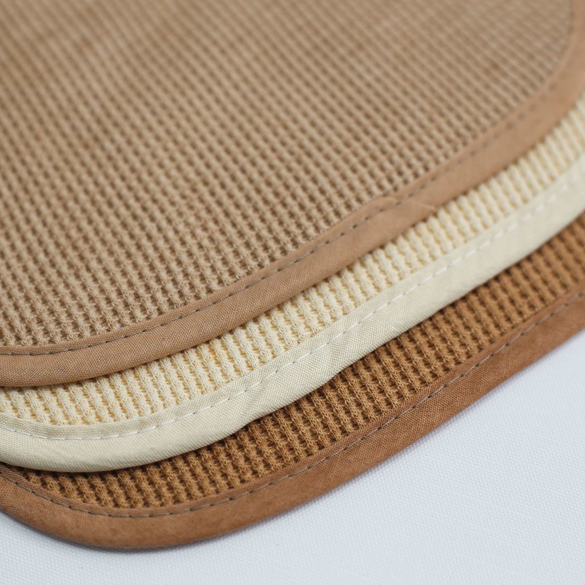 Lot de 6 bavoirs de naissance Nid d'abeille Beige-Choco (Trois Kilos Sept) - Image 1