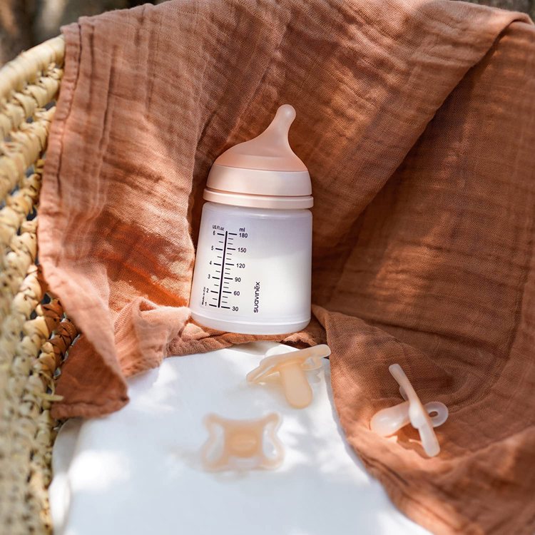 Coffret biberon Zéro Zéro 180 ml + 1 sucette symétrique SX PRO (Suavinex) - Image 2