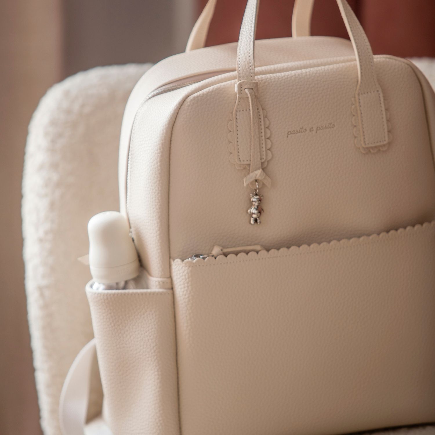 Sac à dos à langer Icon Cream (Pasito a pasito) - Image 4