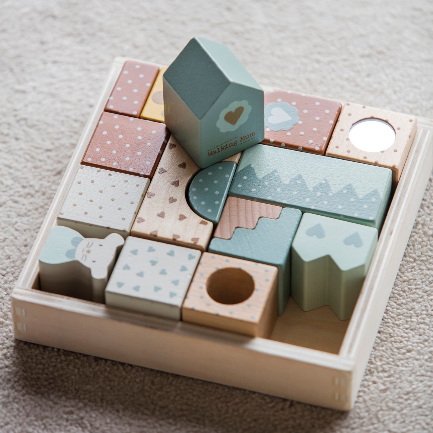 Blocs de construction en bois Poppy (Walking Mum) - Image 2