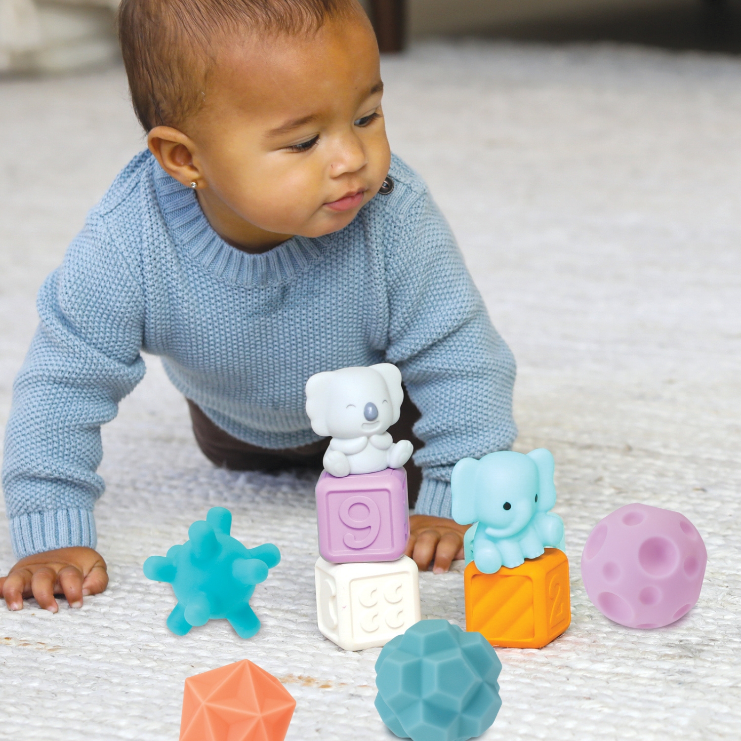 Set sensoriel 18 pièces encastrables (Infantino) - Image 1