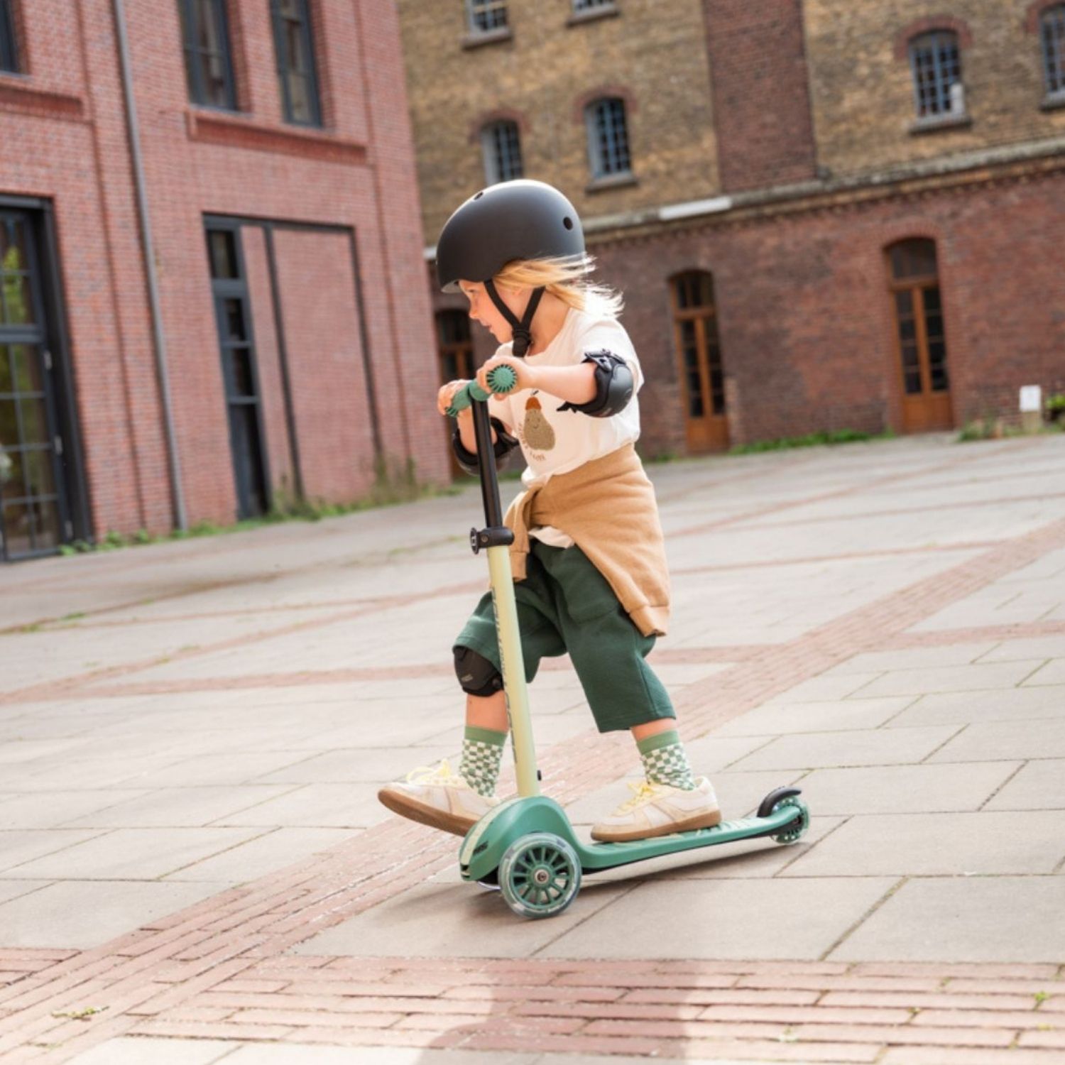 Trottinette Highwaykick 3 S LED Forest (Scoot and ride) - Image 1