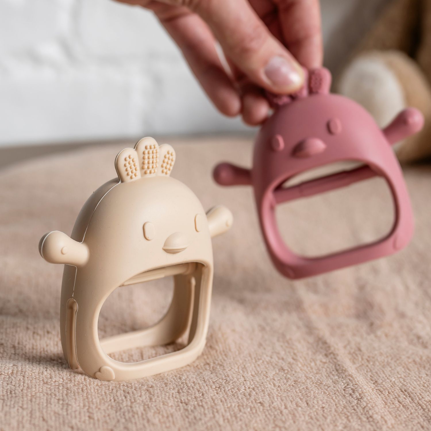 Nattou - Anneau de dentition moufle en silicone