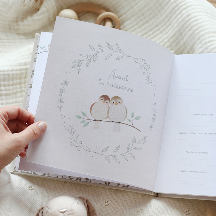 Livre Souvenirs de bébé Première année (Zü) - Image 4