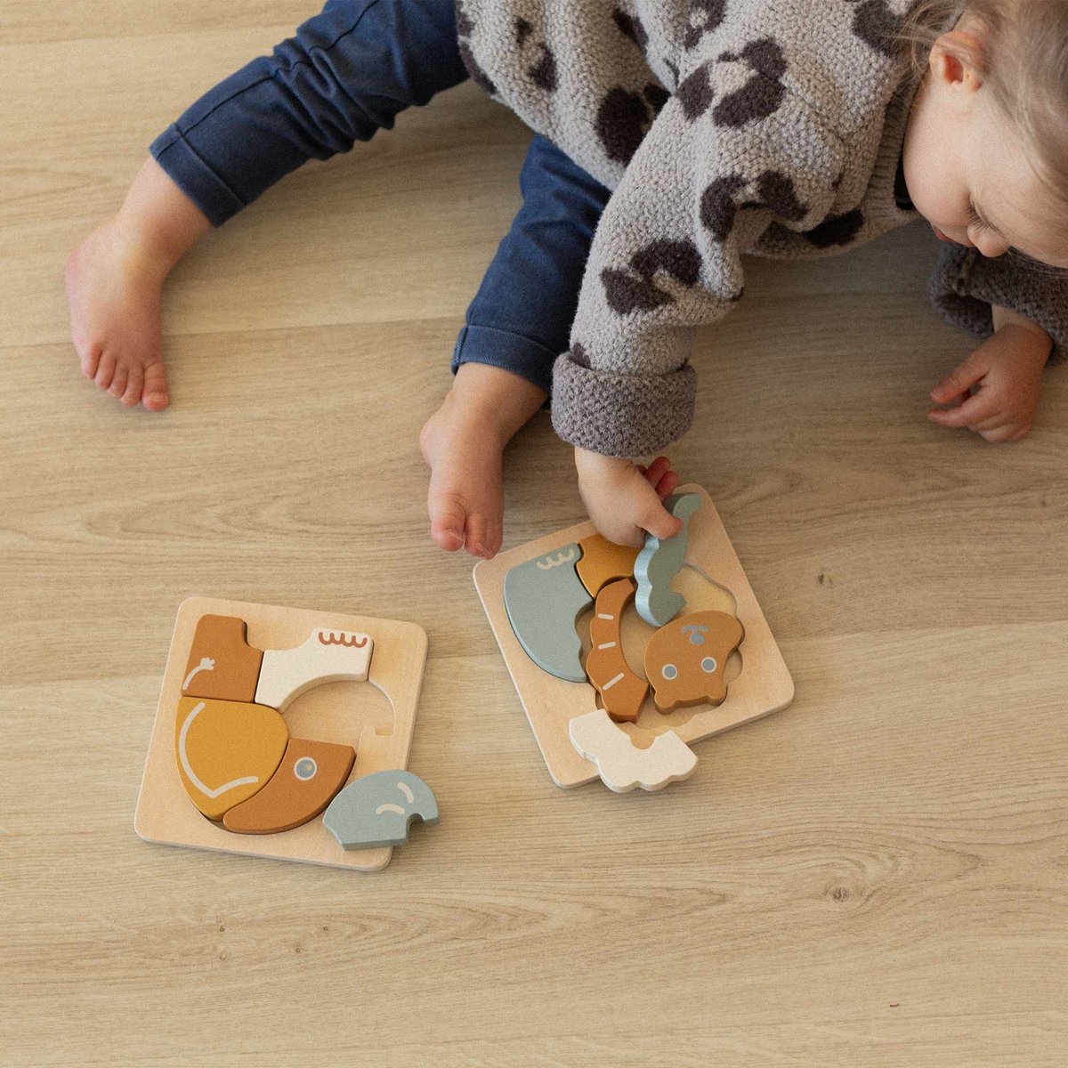 Lot de 2 puzzles bébé en bois (Trois Kilos Sept) - Image 1
