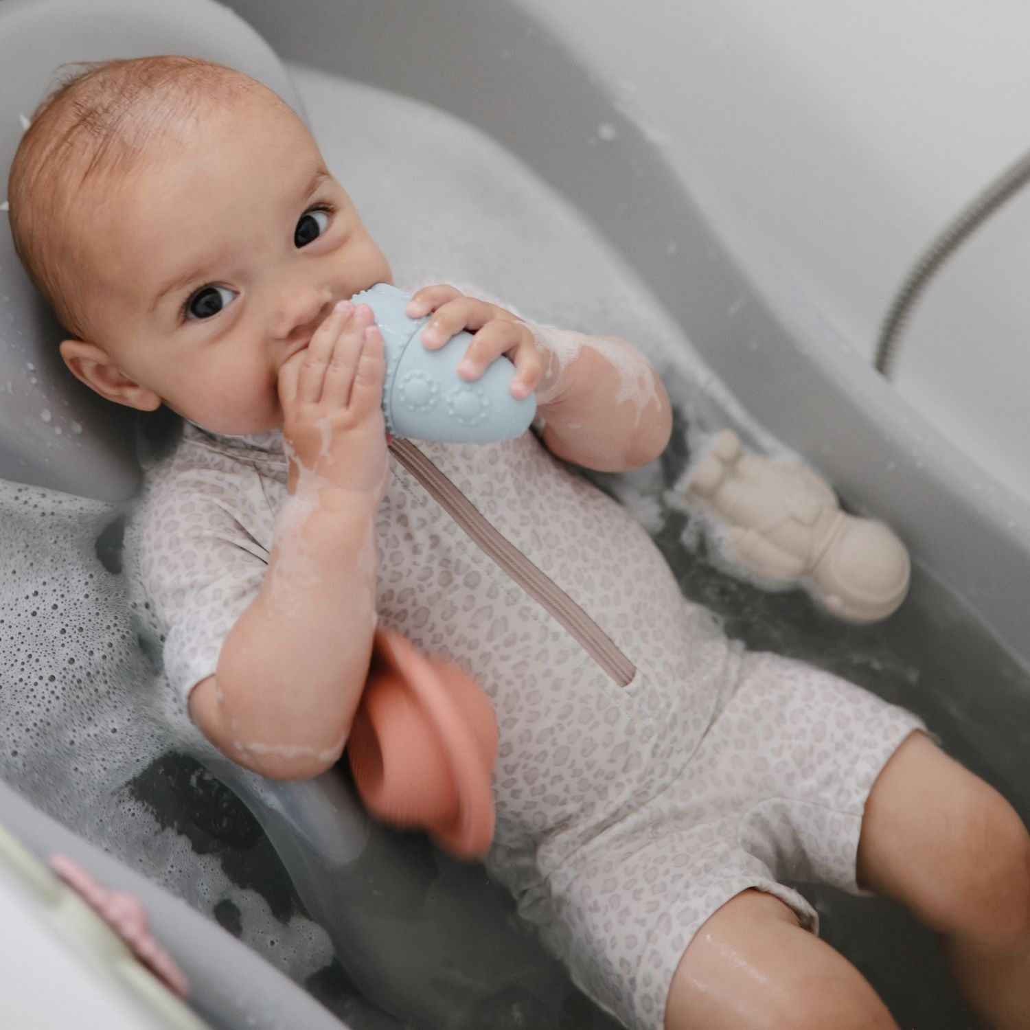 Lot de 4 jouets de bain Space (Mushie) - Image 3